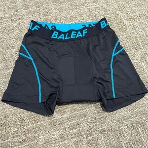 Men’s Baleaf 3D padded cycling shorts - size L